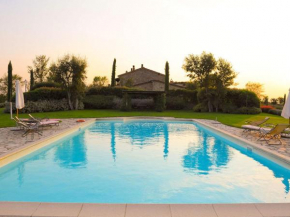 Spacious Villa in Citt della Pieve with Pool